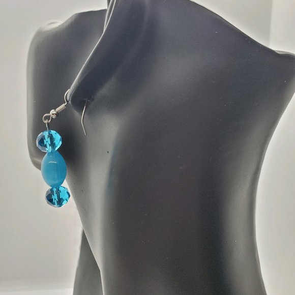 Blue Glass Beaded Earrings - Picture 5 of 6